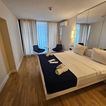 Orbi City Apartment With Sea View Batumi Exterior photo