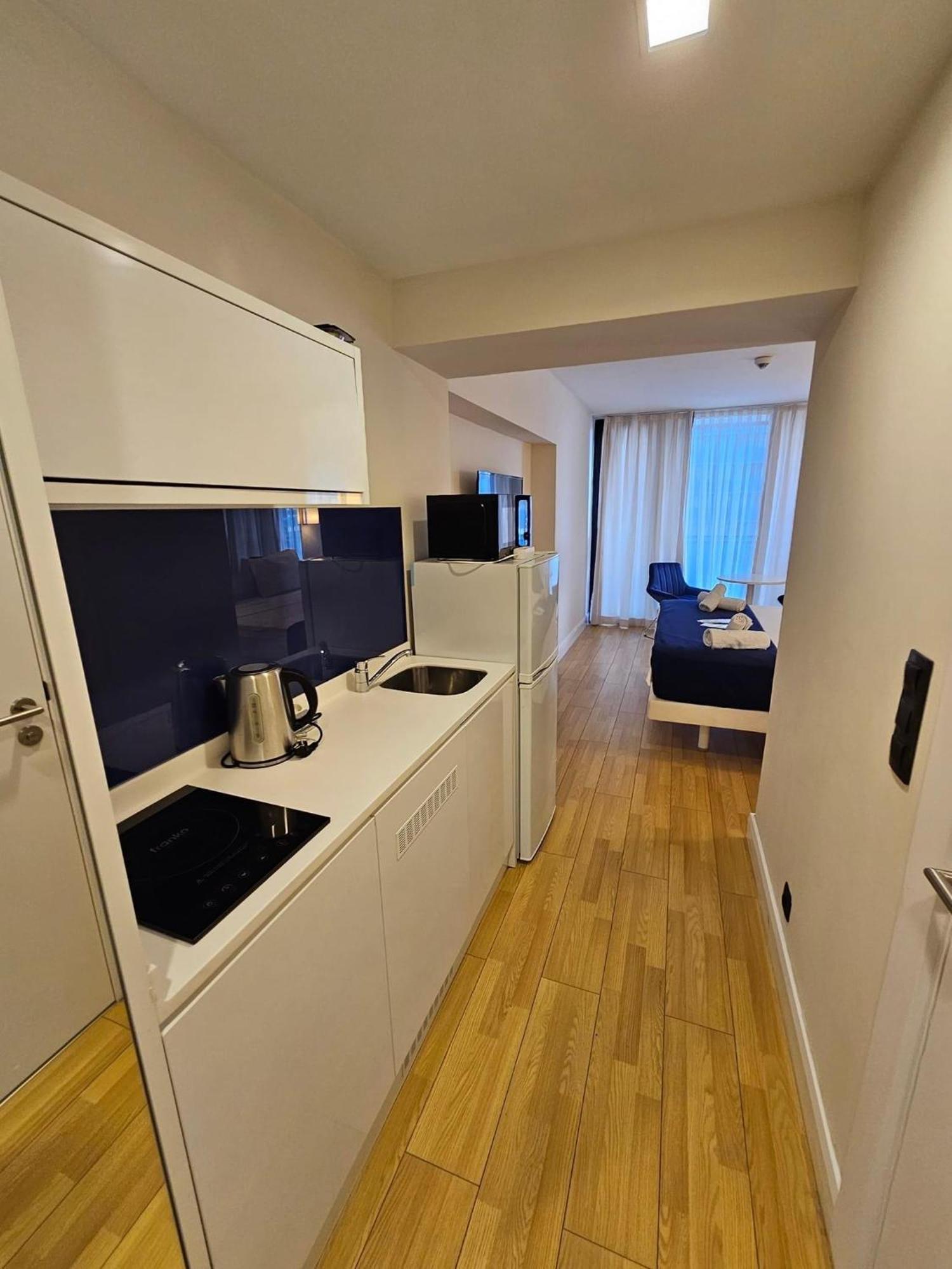 Orbi City Apartment With Sea View Batumi Exterior photo
